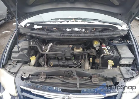 2005 Chrysler Town & Country Lx из США, поврежденный, VIN 2C4GP44R25R566409